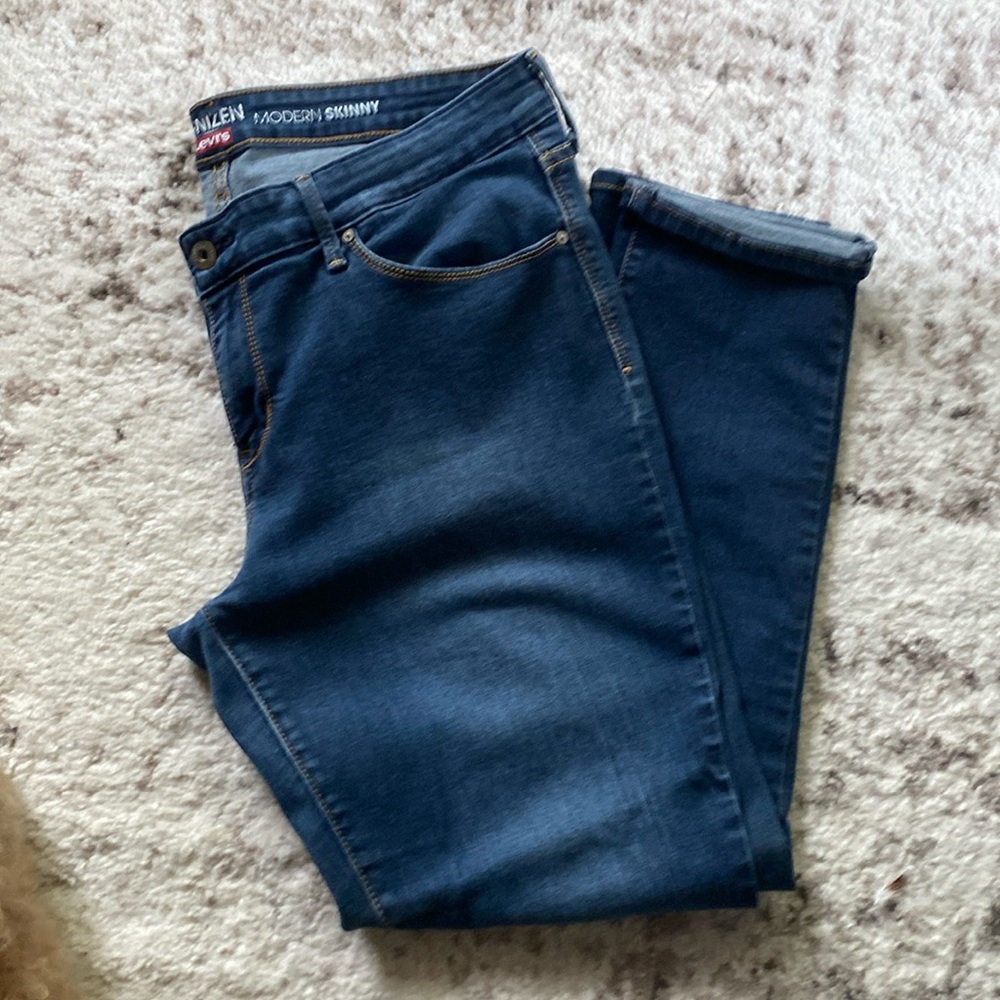 Levi’s Denizen jeggings
